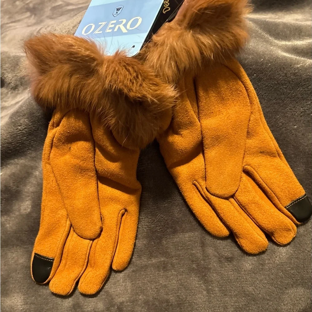 Faux Fur Trimmed Beige/Brown Gloves